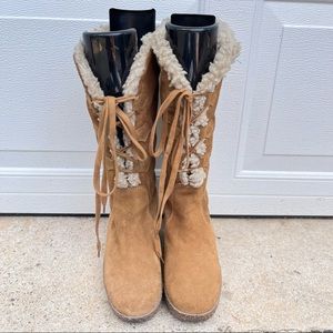 Vintage Oh-Deer! Y2K Tan Suede Fur Lined Lace Up Wedge Heel Boots | Size: 9M